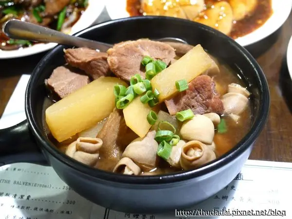 [賣造食記] 台北中山－My灶~80元的滷肉飯和司旅比一比