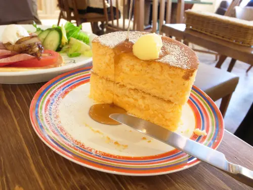 GRD3日誌---27052013 杏桃鬆餅屋 UZNA OMOM：美味厚鬆餅