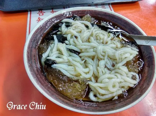 呷二嘴米苔目～料好實在的剉冰，好好把握半年冰品供應期消暑一下