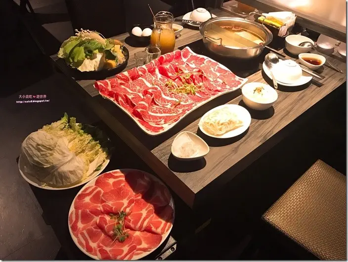 好食多涮涮屋雙城店-臺北中山-高人氣高CP值，開兩鍋再送肉盤，肉多多吃飽飽