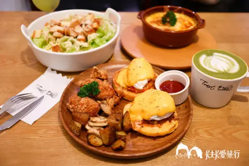 台北早午餐-Toast Chat｜與可愛貓咪一起吃早午餐近國父紀念館站