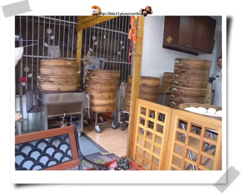 西施包子店 是指老闆娘很正嗎???!!