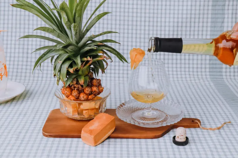 【伴手禮推薦】旺萊山鳳梨酥：中秋限定禮盒鳳梨酥、世界金牌鳳梨醋、旺萊山鳳梨酒純粹果香醺陶您心。