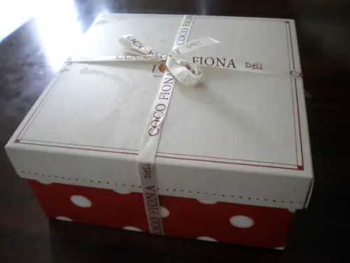 精緻吸睛，送禮捨不得，自用會心疼。Coco Fiona 法式手感烘培