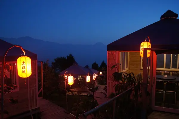 【清境美食推薦】隱藏在博望新村裡的美味擺夷料理‧好雞婆土雞城