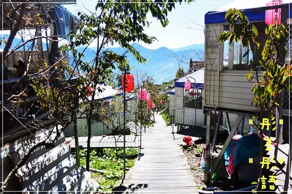 來清境好雞婆土雞城之偏偏不點雞!! 梅峰農場春之饗宴後,在帳篷裡享用清境必吃雲南擺夷料理