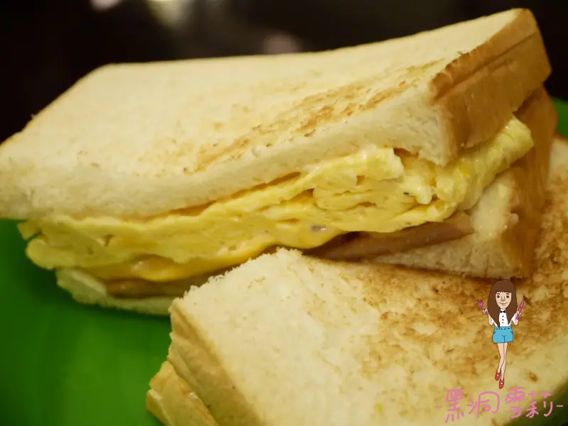 【食記】台北／士林「豐盛號　炭烤土司／紅茶牛奶」．超人氣排隊早餐〃捷運士林站