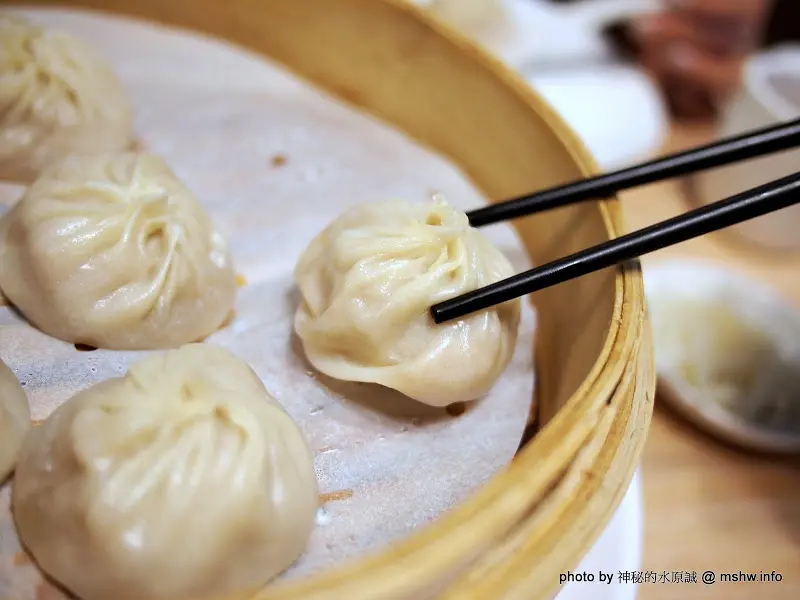 【食記】南正筠,北泰豐,中阿秋?光有外表是不行的! @ 台中西屯-阿秋湯包美食館