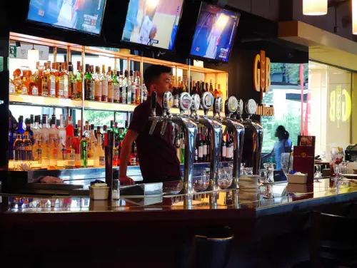 有品質的GB鮮釀啤酒餐廳