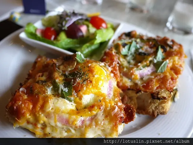 台北 信義誠品 Eslite Cafe 閱讀咖啡