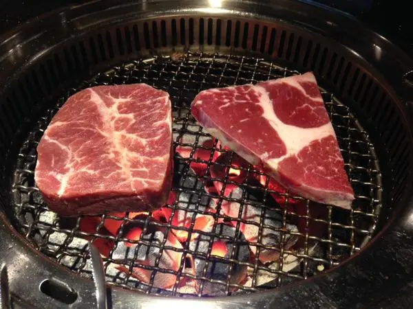 [東區] 禾丰烤炭火燒肉吃到飽 啤酒無限暢飲 (2014/8)