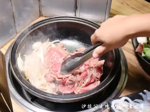 永和人氣石頭火鍋『鍋大俠日式石頭火鍋』鄰近樂華夜市/永和美食