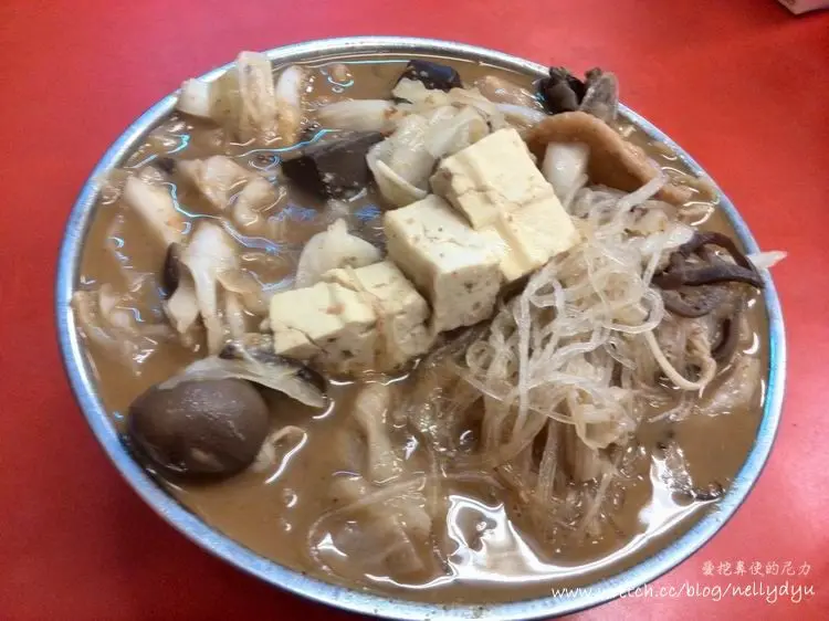 『食記』高雄鳳山。福菊臭臭鍋，越臭越夠味（平民小吃）