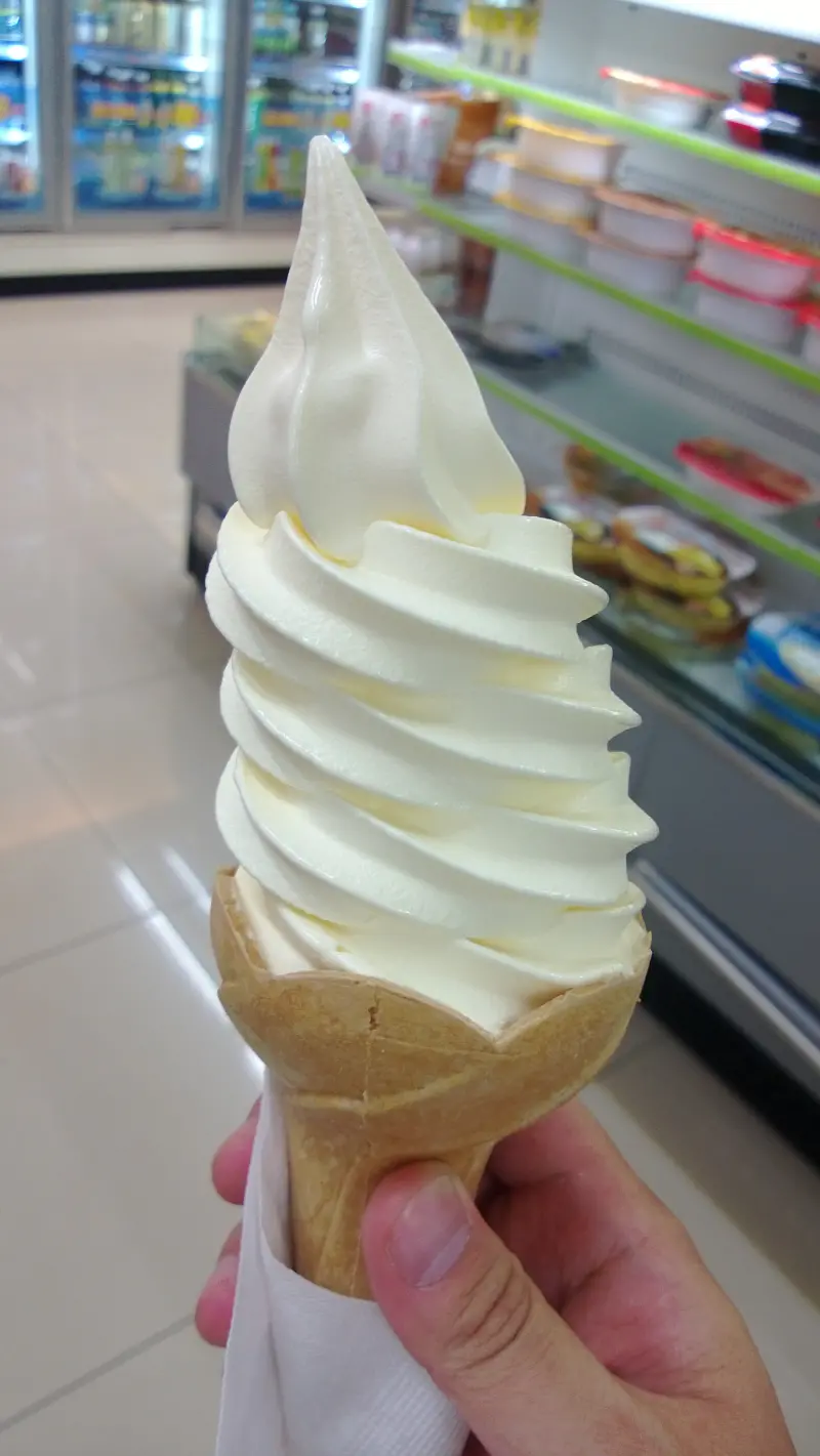 【食記】Fami x NISSEI全家霜淇淋幸福開賣!日本第一品牌的NISSEI日世霜淇淋機有這麼威? @新竹東區-全家便利商店-新竹竹科店