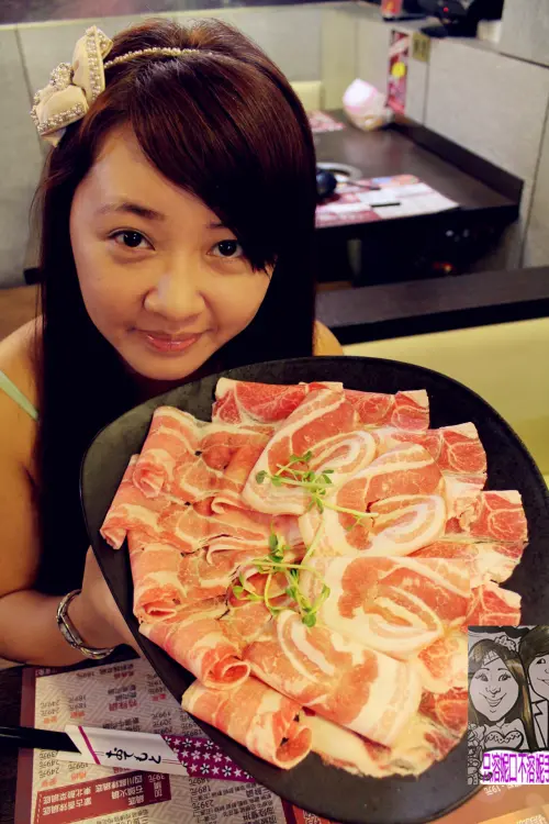 新北/板橋  價廉竟物美肉爆量!!!肉量保証讓你過癮大口嚐!!!【皇璽北海道昆布鍋】