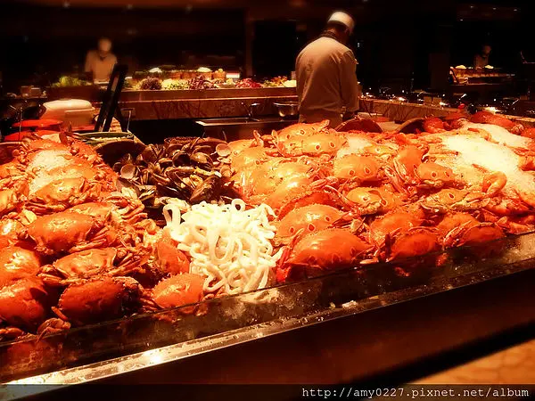 [ 桃園市區 ] 大口啖蟹又能優雅享受美味牛排的好地方 - 桃園翰品酒店 Ça Va西餐廳