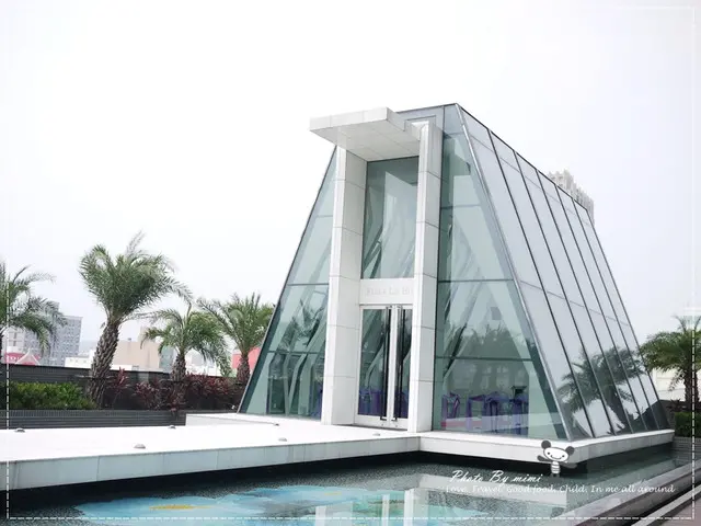 [住宿]擁有夢幻玻璃教堂的時尚住宿環境。新竹 Fleur Lis 芙洛麗大飯店 (離巨城購物中心近)