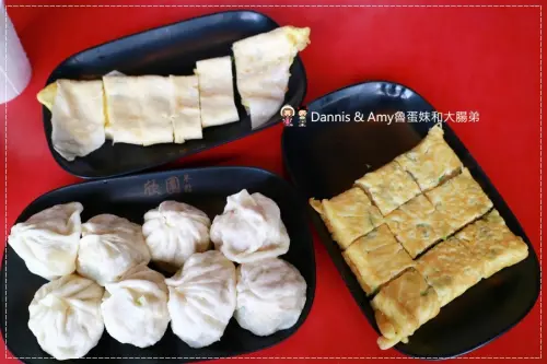 《新竹美食》 欣園早點。經國路上排隊店。 蘿蔔糕加蛋︱ 影片