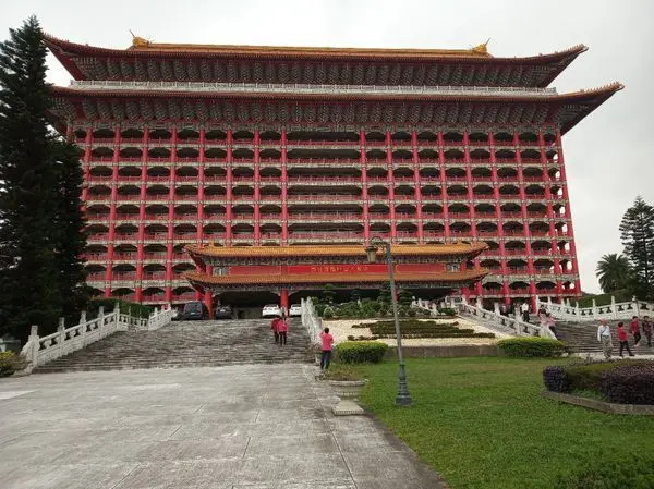 圓山大飯店松鶴廳饗食自助餐一日吃貨