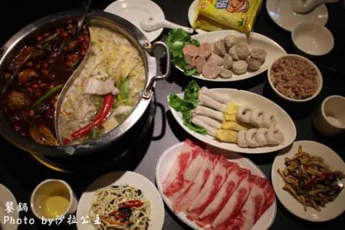 【饕鍋】精緻火鍋│大安捷運站