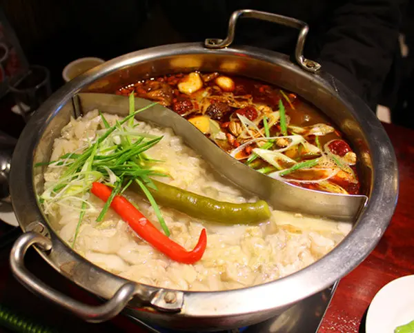 [台北]越吃會上癮的麻辣鍋 in饕鍋        
      