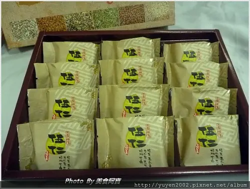 【試吃】傳香四十五年伍仁酥「二崙佳美」