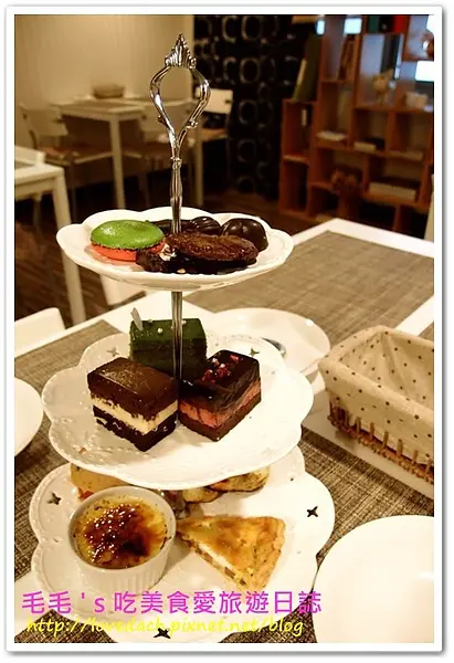 邀約。【七見櫻堂巧克力專賣店】三層下午茶，一家不來會後悔的經典好店