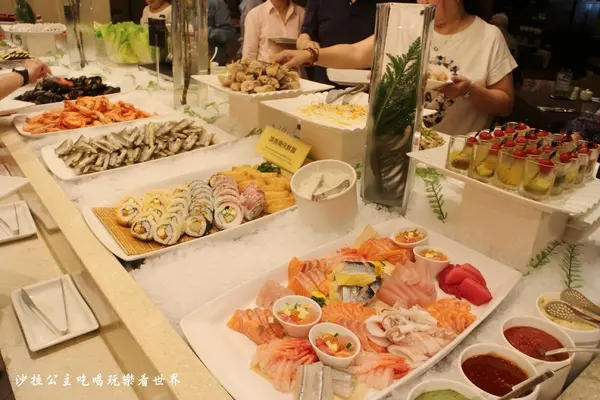 東區吃到飽Buffet/夏日沁涼啤酒節『神旺大飯店-伯品廊』各式口味台灣啤酒無限暢飲/捷運忠孝敦化站