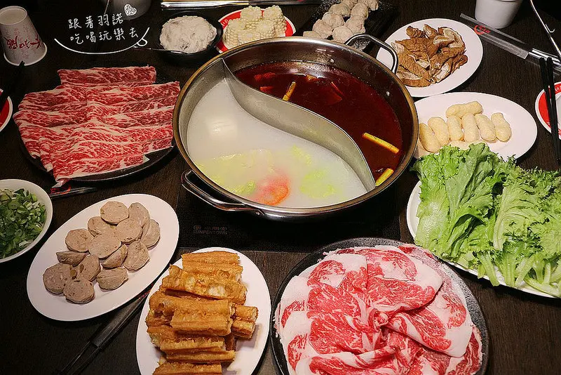 【羽諾食記】『太和殿鴛鴦麻辣火鍋』信義區老字號麻辣鍋&消夜❤港陸藝人來台最愛的麻辣火鍋❤捷運信義安和站美食