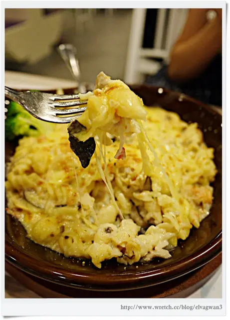 [捷運公館站] 茄子洋廚 -- 茄子咖哩轉型新開幕，充滿童話感的歐風素材好可愛呀