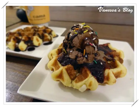 【Vanessa食記】Cama café也能品嚐到現烤比利時鬆餅。WOW鬆餅
