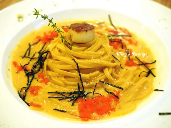 向左轉發現溫馨可愛小店。板橋「巷左轉」