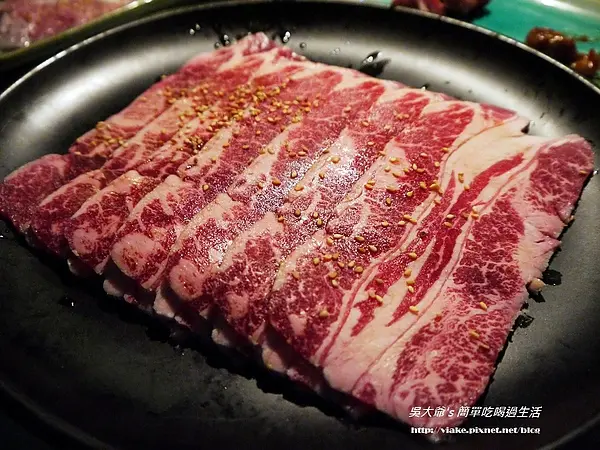 『食記』台北市．信義區．忠孝敦化站．火之舞 蓁品燒(日式碳燒 吃到飽)