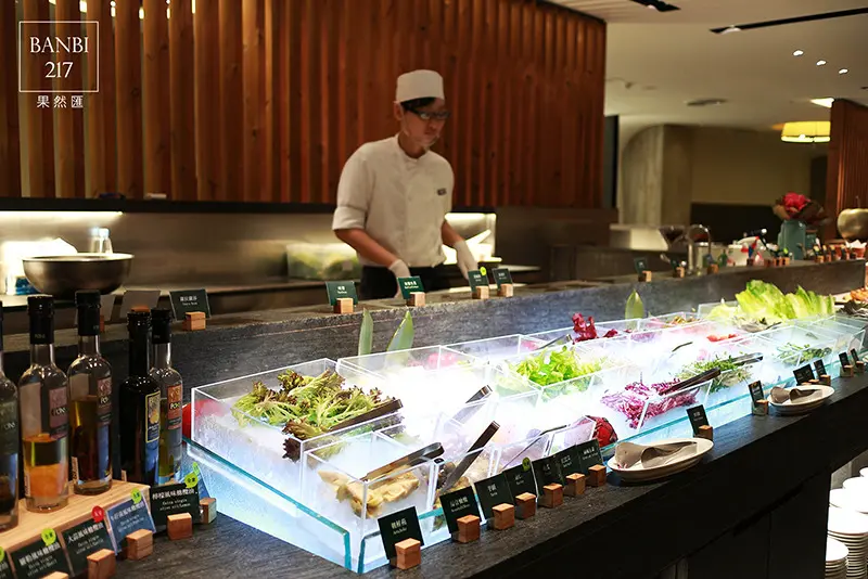 果然匯 蔬食料理吃到飽:日式料理,西式料理,中式料理,蛋糕,優格冰淇淋,沙拉 (明曜百貨,捷運忠孝敦化站,東區美食)[邀約]