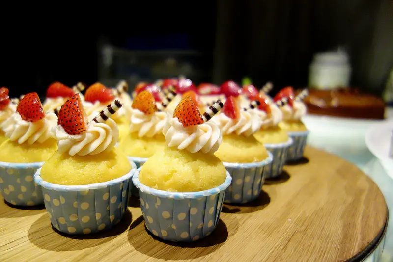 果然匯 素食吃到飽 明曜百貨 忠孝敦化美食 高檔 聚餐 百合 雪蓮子 甜點美食