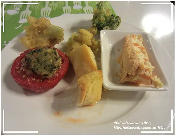 『呷』「捷運忠孝敦化站」☆ 果然匯 ☆ 新鮮蔬食料理吃到飽