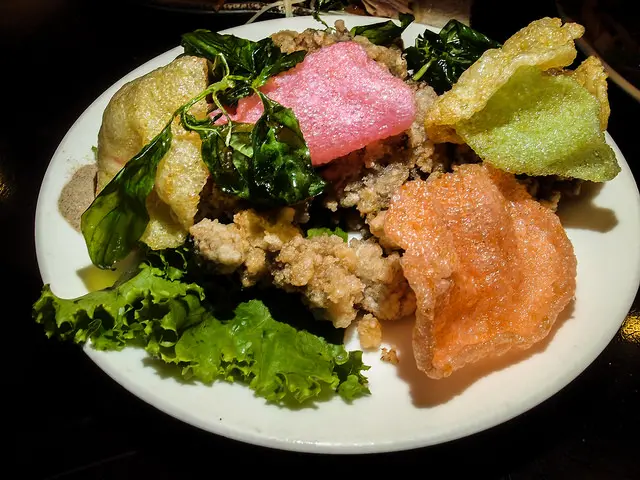 台北 捷運中山站 林森北路商圈 鮮定味生猛海鮮 (長安店) 