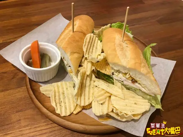 彰化員林美食早午餐》希拉餐廳菜單價位大公開！北歐風裝潢的超高CP值早午餐～員林必吃美食小吃餐廳推薦。