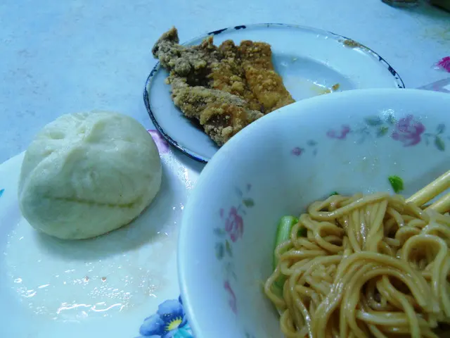 【跟著舒國治尋小吃之二】古亭站-康樂意小吃店(不給拍系列之一)