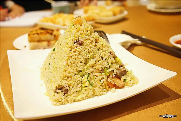 ［新北中和］有傳統推車的飲茶。【華漾大飯店港式飲茶餐廳】。中和環球購物中心美食        
      