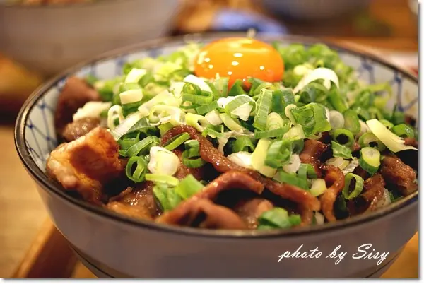 開丼 燒肉VS丼飯 政大創始店 ~有質感又有服務的優質平價燒肉丼~ CHOICE等級牛肉 骰子菲力丼 日出燒肉丼 鹽蔥燒肉丼 ~ 台北美食推薦 非凡大探索 高CP值日料 開丼燒肉丼