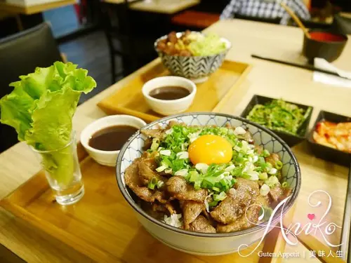 【妮❤吃】一吃就上癮❤丼飯三吃新奇體驗！。開丼 燒肉vs丼飯 (政大創始店)
