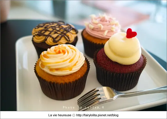 《北市大安區♥食記》Twelve Cupcakes。簡單自然，來自新加坡的甜蜜杯子蛋糕！