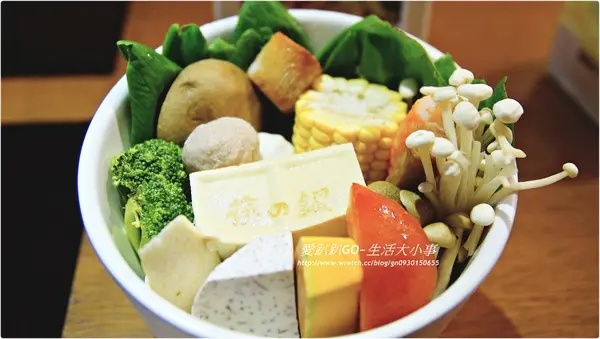 【食記/台北市】偶像劇景點~高格調的裝潢..平價的刷刷鍋♪♪筷鍋♪♪