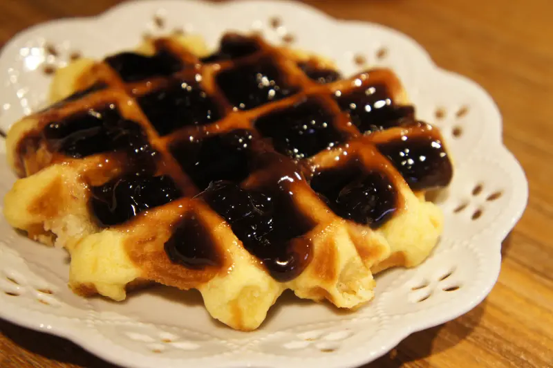 [美食]藏身都市中的療癒系咖啡廳 烤香 OVEN COFFEE