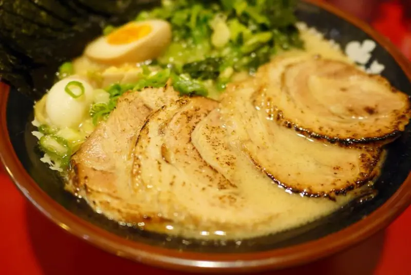 【台北】東區 橫濱家系ラーメン大和家拉麵 家系最強‧黃金醬油拉麵大推薦♥♥♥