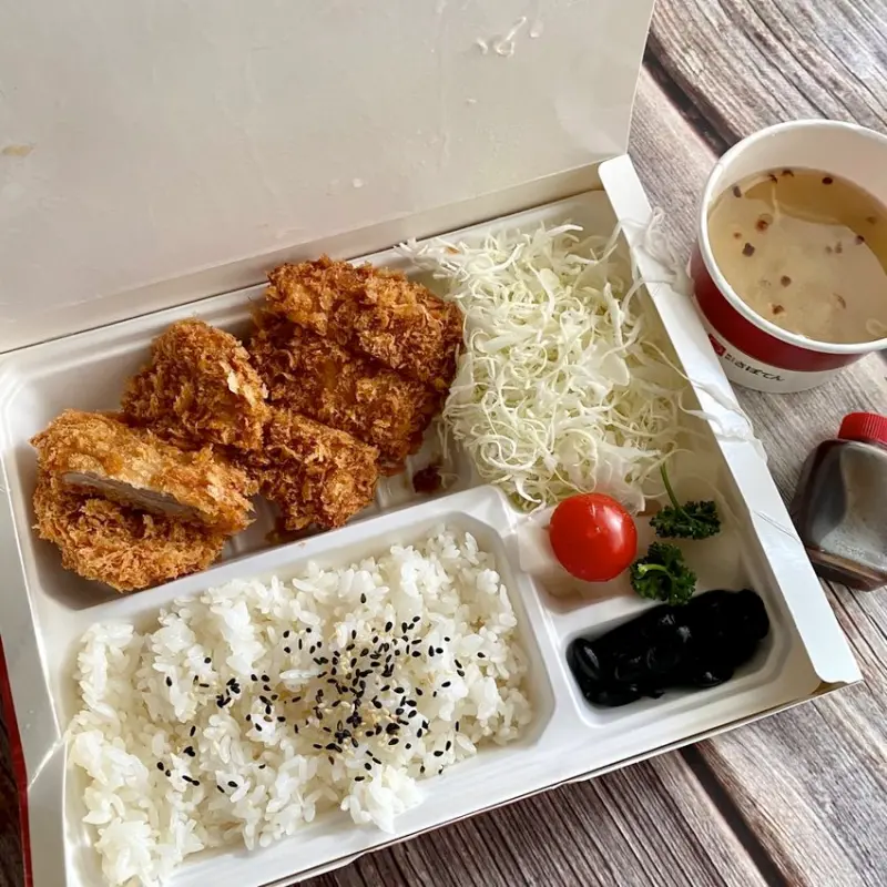 勝博殿：外帶豬排便當，方便又實惠/熊貓外送.優食外送ubereats 都有外送到府的服務 - 進食的巨鼠