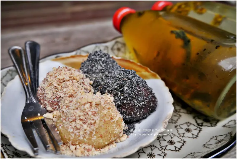 【屏東‧恆春】白羊道柴燒麻糬.百年老屋 傳統點心 手工純麻糬 