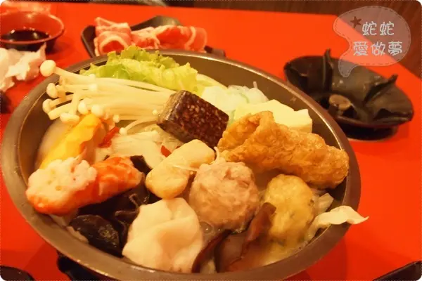 ☆˙ 老先覺 - 窯燒鍋造型真古錐，芋香丸掌握了芋頭控的我