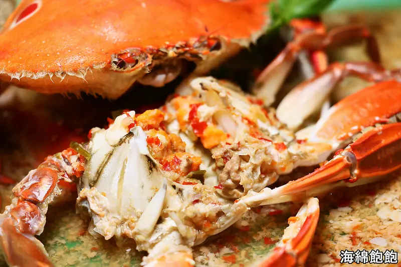 【海綿飽飽遊記】萬里蟹北海岸一日遊-龜吼漁港/龜吼漁夫市集/萬里蟹愛心風車海/阿嬌海鮮館/亞尼克菓子工房/金湯溫泉會館/金山老街鴨肉/免費接駁車